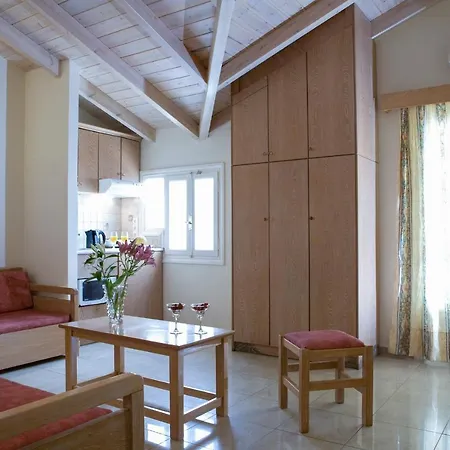 Lefko & 4* Νυδρί